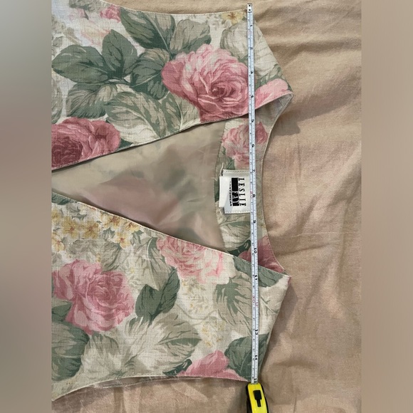 Floral Vintage Vest - Picture 7 of 10